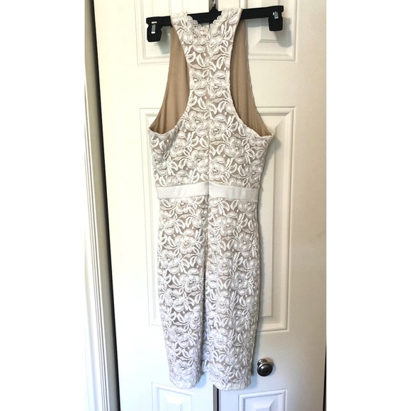 White Lace Bodycon Dress - Picture 3 of 5